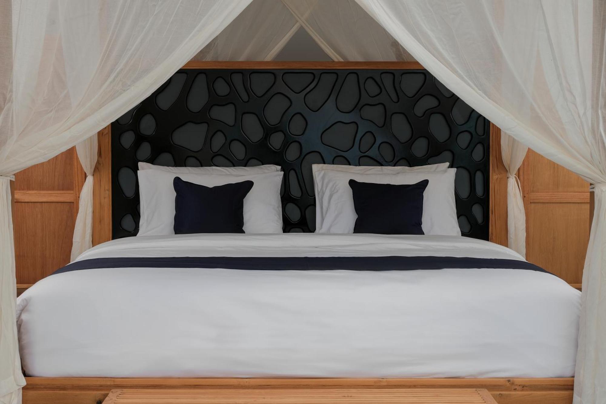 Tropik Resort Lombok Selong Belanak Luaran gambar